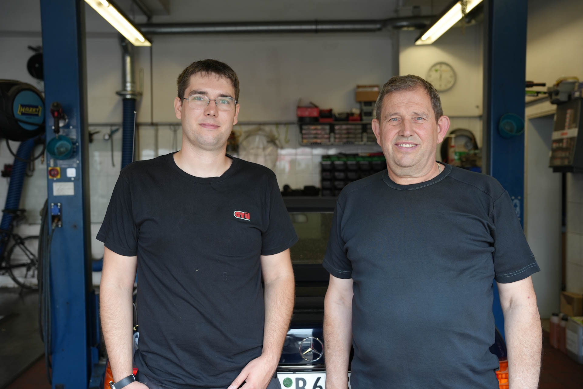 Christian und Bernd Rühlmann in der Werkstatt in Bonn
